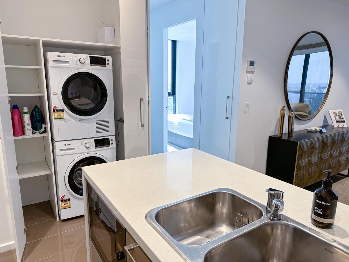 Deluxe 3 Bedroom Apartment In Southbank Melbourne Exterior photo